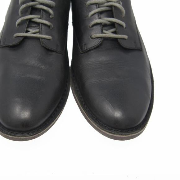 *BORN Sz 12 Dark Blue Leather Oxford Casual Shoe